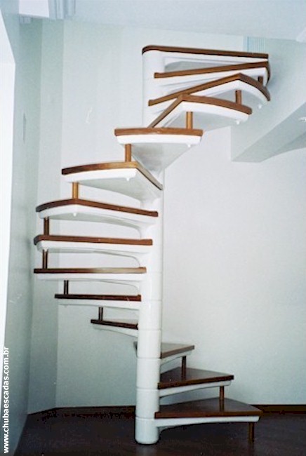 escada caracol concreto